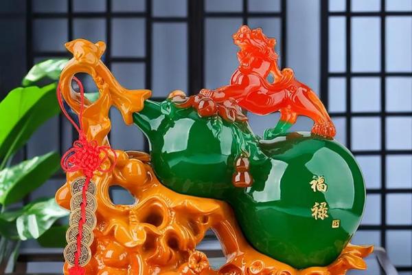 办公室风水宝物：葫芦旺运必备！