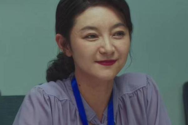 李佳甯：智慧与美好并存，命运多舛的璀璨之星